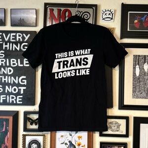 This is what Trans looks like T-shirt